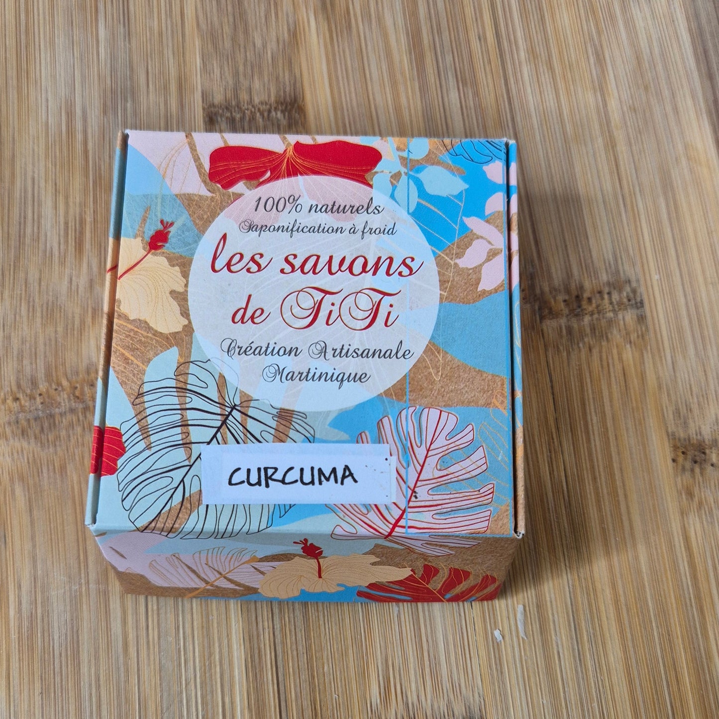 savon curcuma naturel artisanal anti-taches peau lumineuse Marcus Barber Paris
